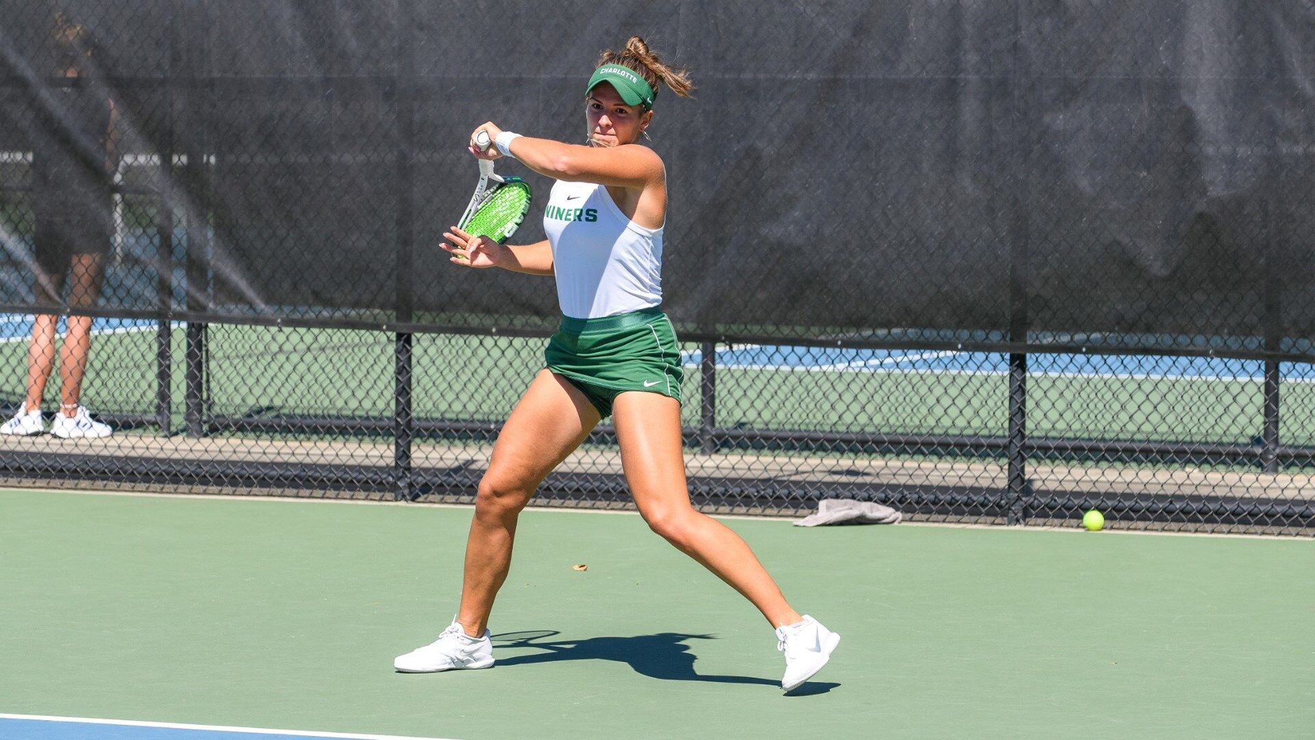 Schech Charlotte women's tennis doubles duo Ruxi Schech and Kaavya Sawhney ...