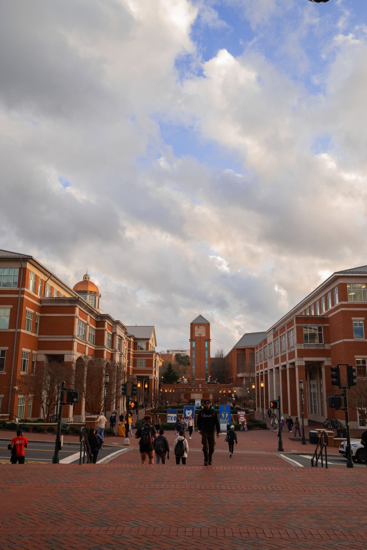 UNC Charlotte Places Top 100 In US News Ranking News Ninertimes Com   65402ad2a6b7f.image 