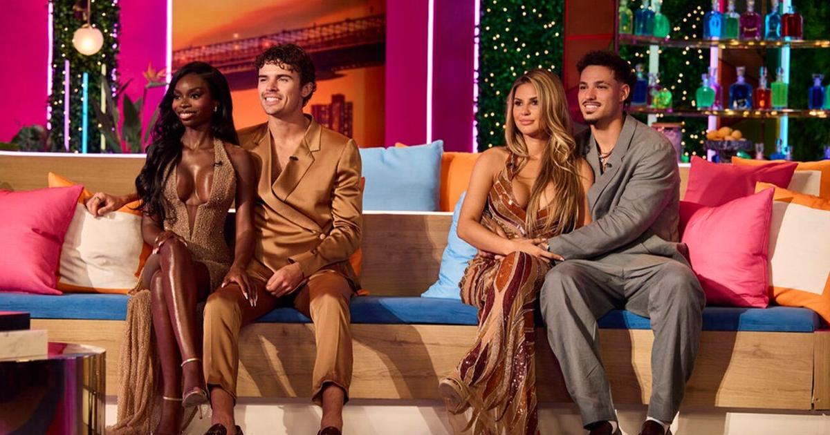 Review: 'Can I pull you for a chat?' 'Love Island' is a disaster of a show