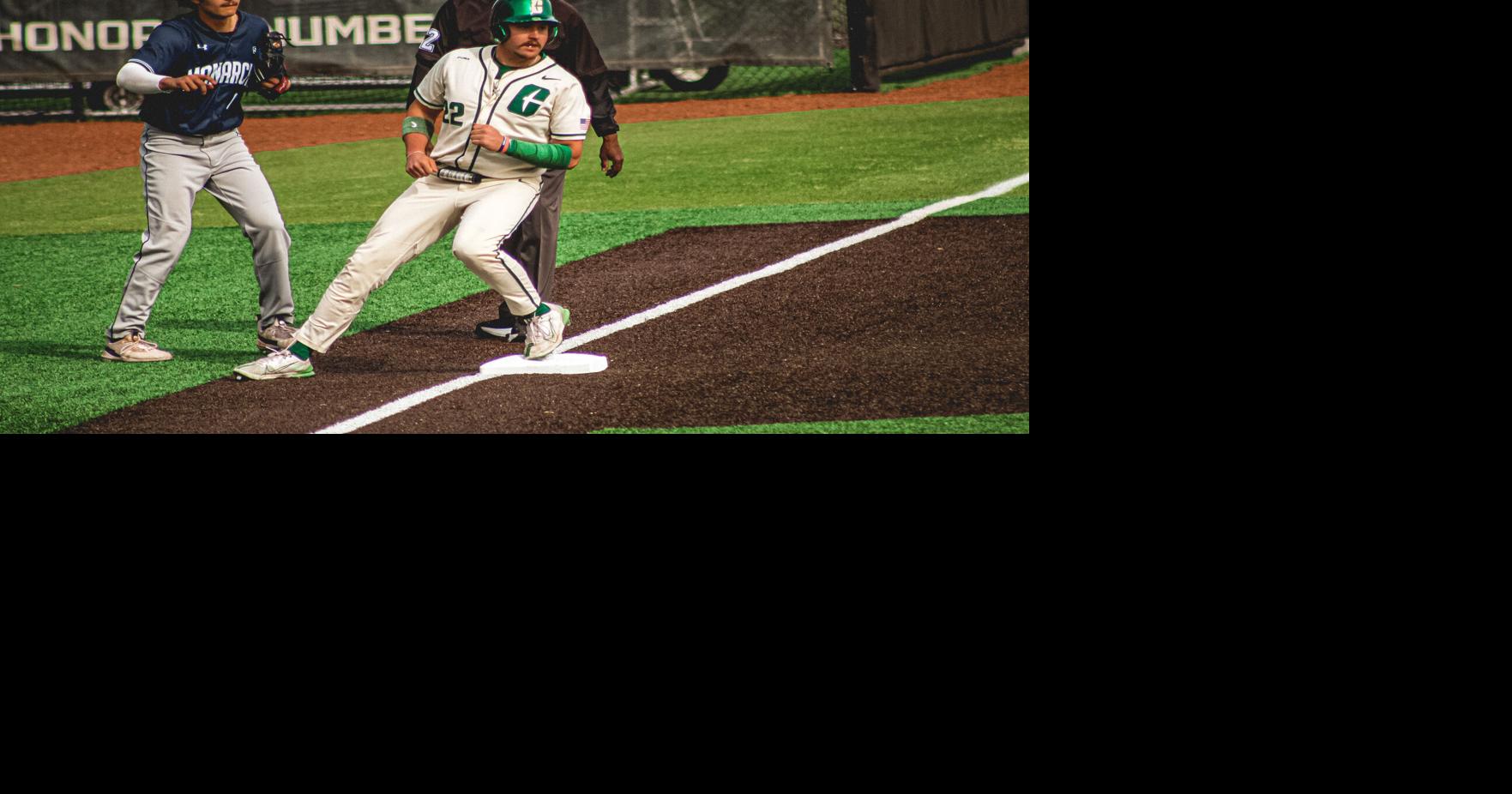 Charlotte baseball snaps losing skid by spliting series with Old ...