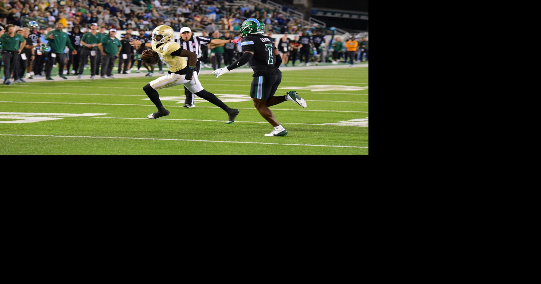 Charlotte football gets spooked by the Tulane Green Wave in Halloween ...