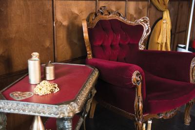 No Standard Definition For Victorian Furniture Features Nmmarketplace Com