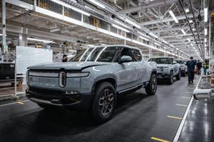 US car sales get year-end boost from Trump’s threat to end EV tax credits.