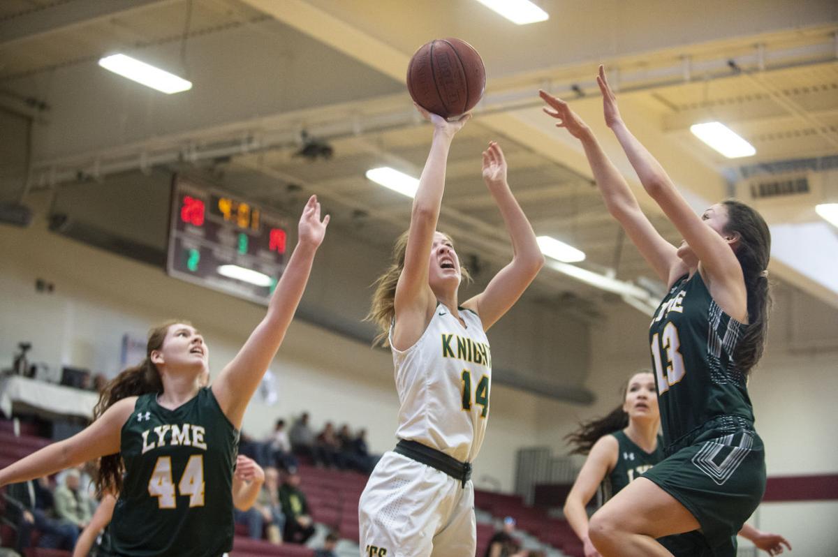 High School Girls Basketball Copenhagen Shakes Lyme For Frontier