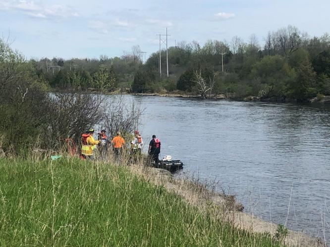 Police negotiator able to get suicidal man out of Black River