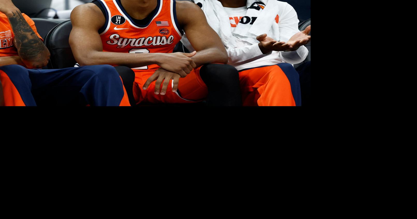 Court rules SU pair ineligible, for now