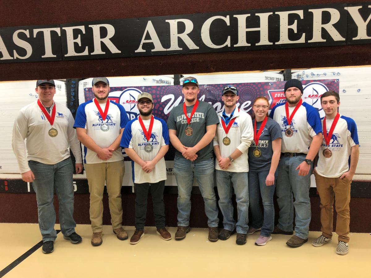 Kinzie Thomas, with a bow and arrow, is blazing her own path - InForum |  Fargo, Moorhead and West Fargo news, weather and sports, image size:1200x900