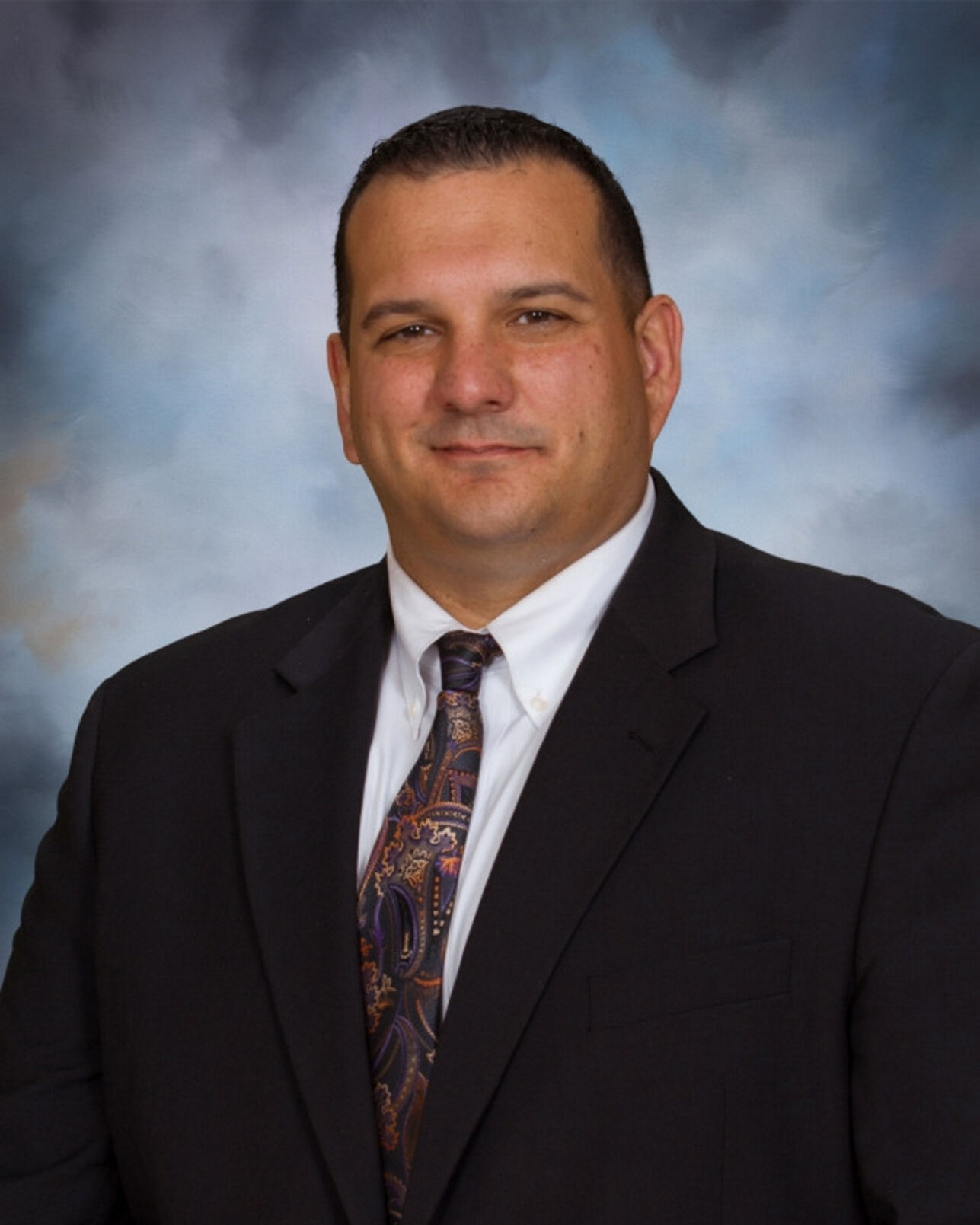 Oswego school district education board appoints new Oswego High School principal - Vimarsana News