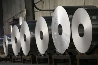 Alcoa contends with rising costs