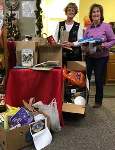 ADK Sorority helps fill yule baskets