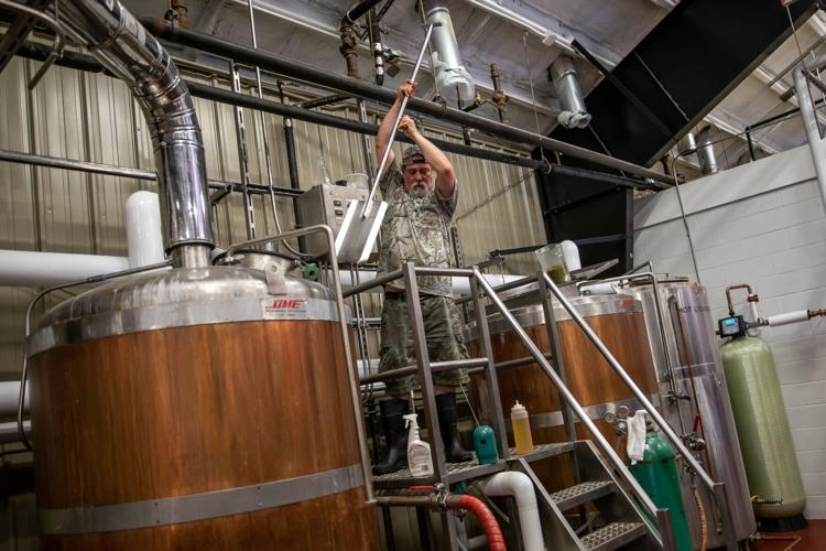 1812 Brewing Co. adds a touch of gold to its 1812 Amber Ale | St