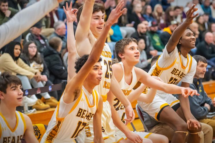 Golden Bears, Bulldogs race to section titles