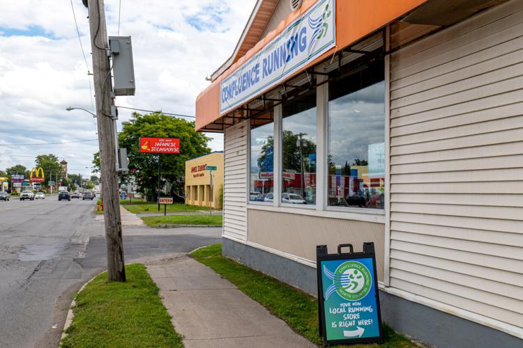 Runningshoe store offering custom fits opens on Arsenal Street Fort