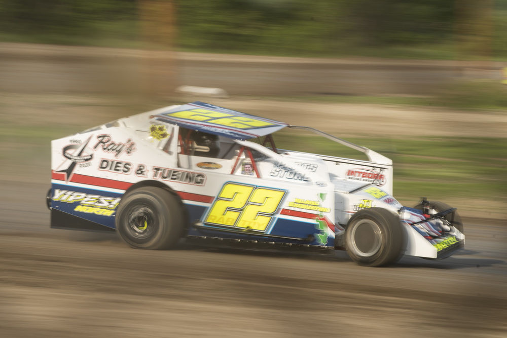 Local auto racing: Fans to be allowed at Can-Am Speedway | Recreational