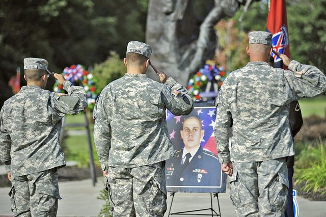 Fallen soldiers honored at Fort Drum memorial Two remembered: Comrades ...