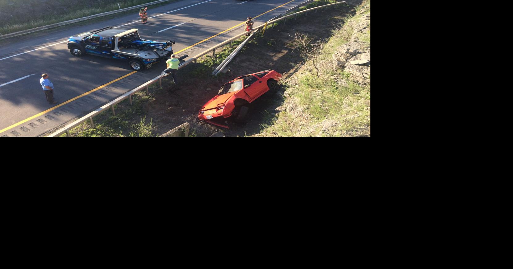 Traffic stopped on Interstate 81 after apparent overpass crash | News ...