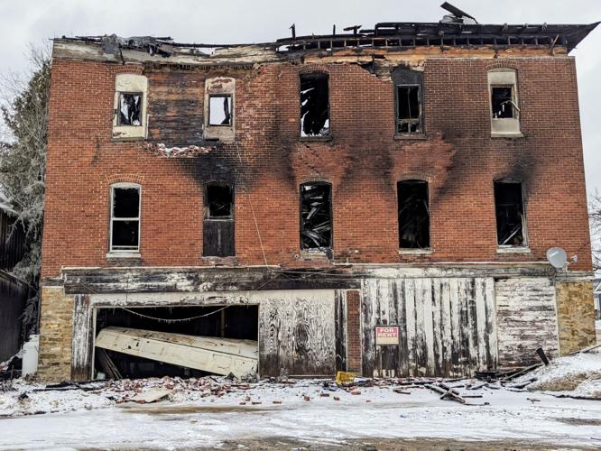 11 displaced by fire that destroyed Rensselaer Falls apartment building