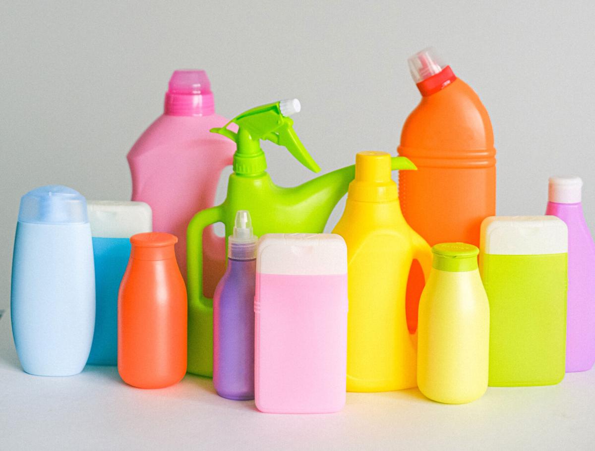 Toxins in household products leave FDA chasing a vapor trail