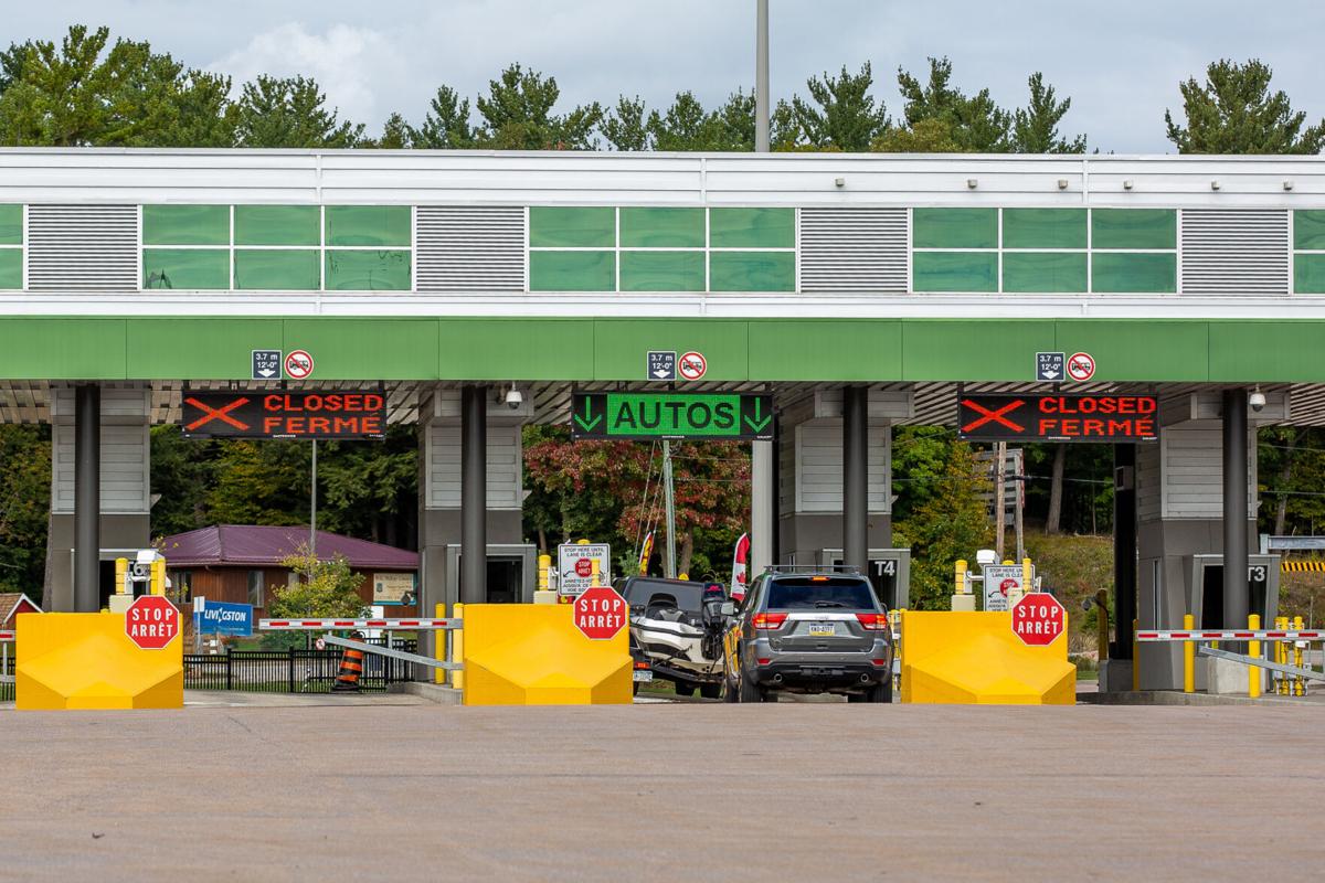 Critics say Canadian test mandate snarls normal border traffic Top