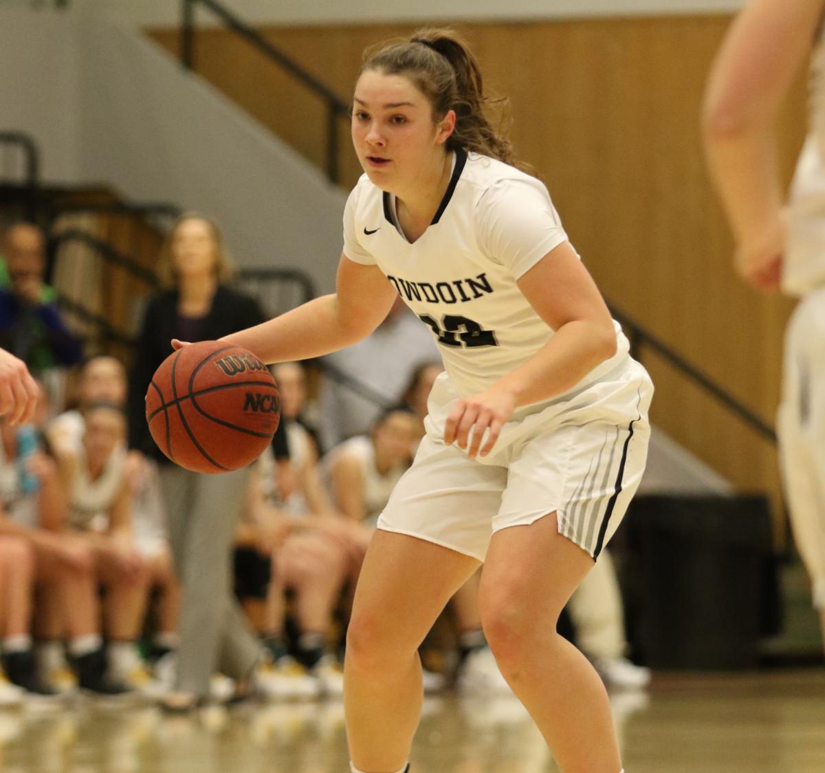 Kelly Nets 1 000th Point For Bowdoin College Women S Basketball