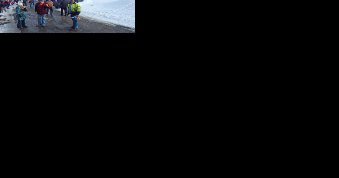 Hundreds turn out for canceled Northern Challenge Ice Fishing Derby in Tupper Lake - Vimarsana News