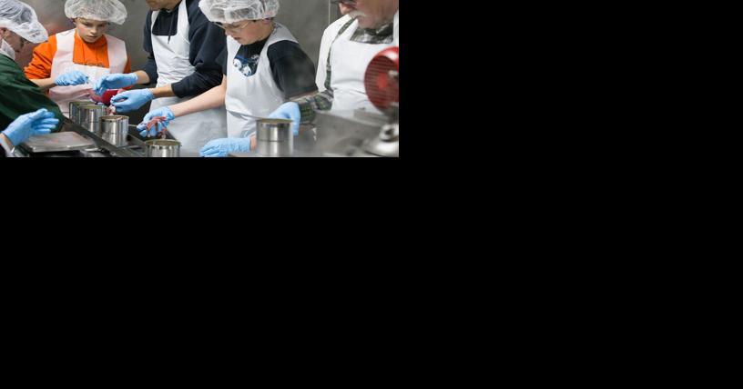 Volunteers needed for mobile meat canner visit - Vimarsana News
