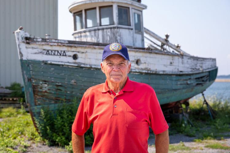Decaying Anna anchors a boatload of visions in Cape Vincent