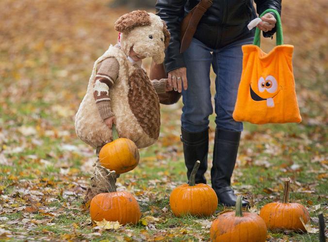 Kids show off costumes at Halloween events News