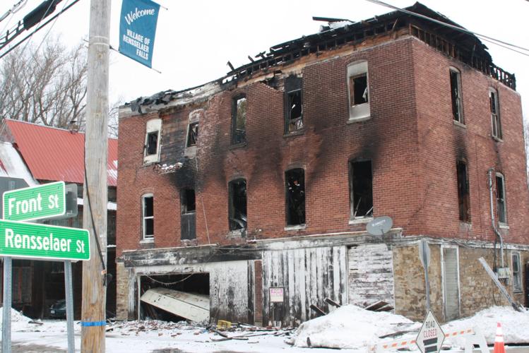 11 displaced by fire that destroyed Rensselaer Falls apartment building
