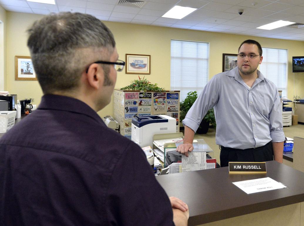 Kentucky Clerks Office Defies Order Refuses To Issue Same Sex 