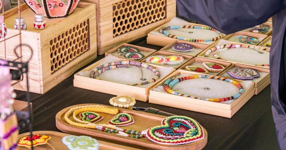 Το Akwesasne Art Market συγκεντρώνει καλλιτέχνες, πολιτισμό, κοινότητα
