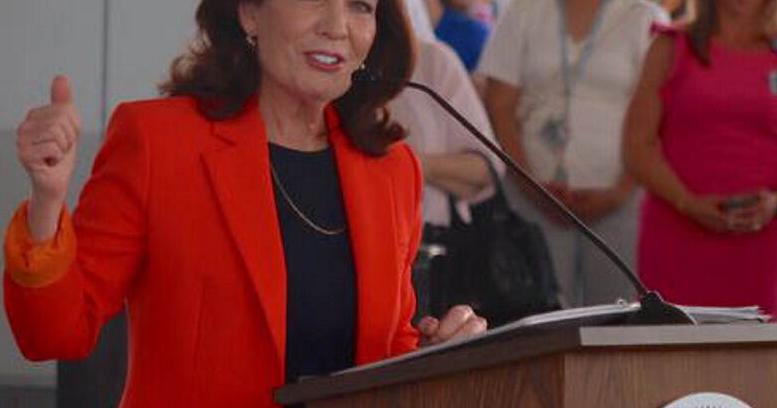 Hochul announces expansion of paid parental leave program - Vimarsana News