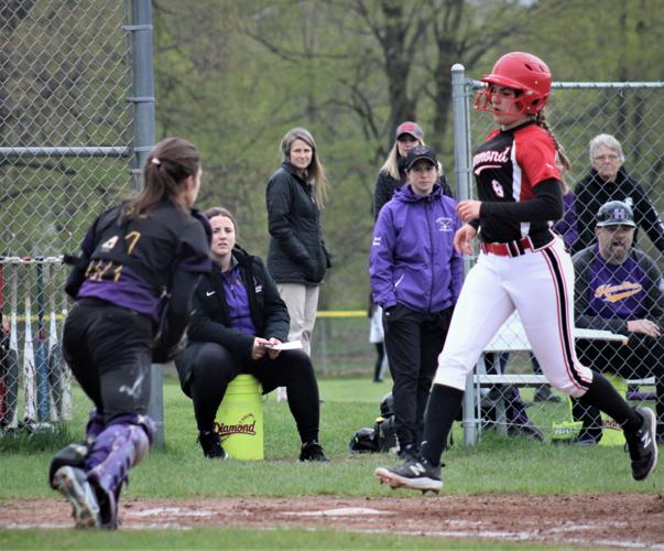 Hammond Girls blank Bulldogs; HCS, HD boys win Section10