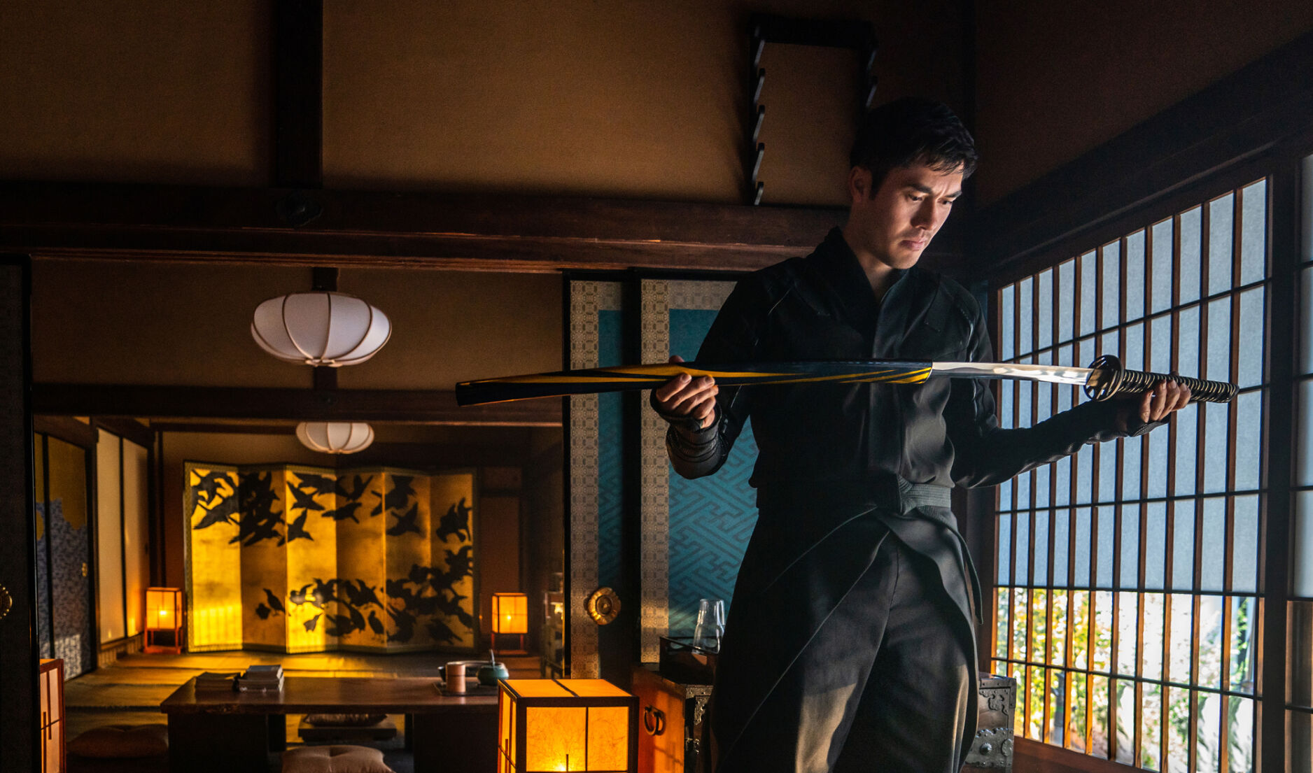 Henry Golding is the actor behind the hero's mask in 'Snake Eyes' | Arts and Entertainment - Vimarsana News