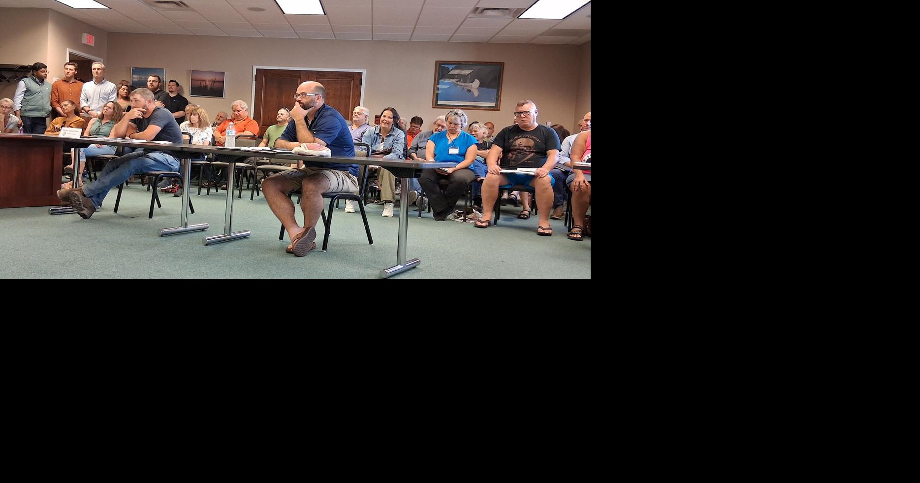 ‘You're going to kill the environment': Opponents of data center speak out at Massena Town Board meeting Aug 21, 2026 Aug 21, 2026 Updated 8 mins ago
