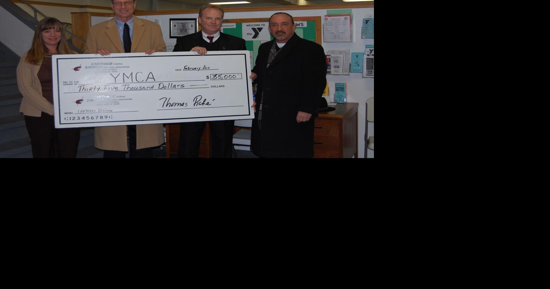 Carthage Savings donates to YMCA Arts and Life