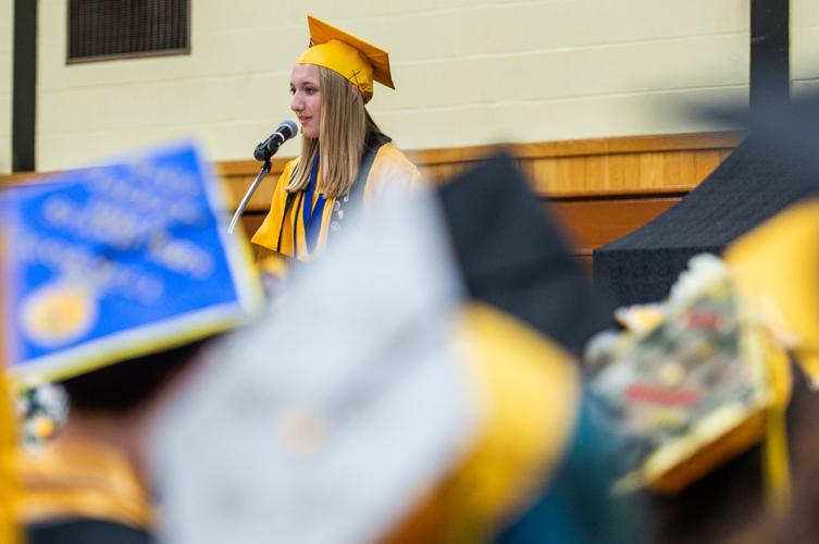 0630_wdj_SJGraduation_dn2.JPG
