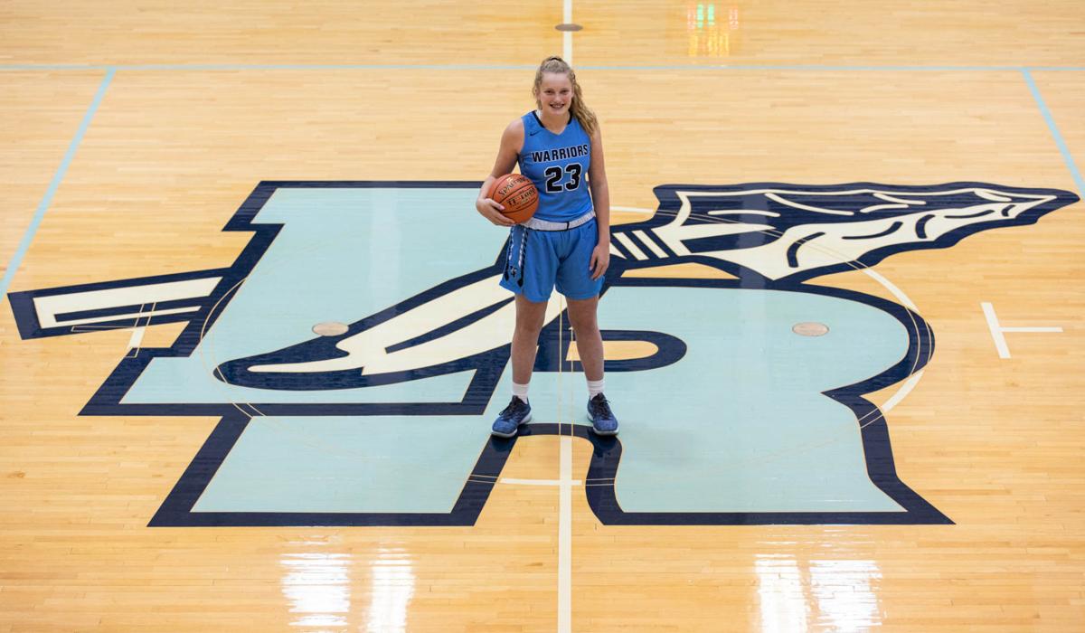 High School Basketball Preview Lamora S Versatility May Give