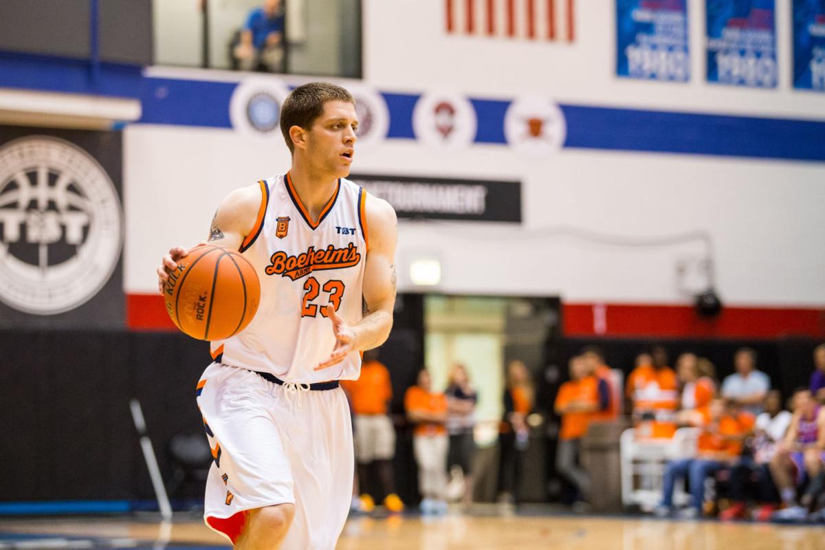 College Basketball Boeheim S Army Geared Up For Tbt