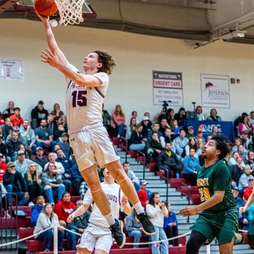 High school boys basketball Sandy Creek, Sackets Harbor deliver