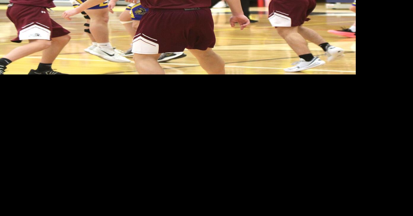 Lisbon boys, girls post impressive basketball wins