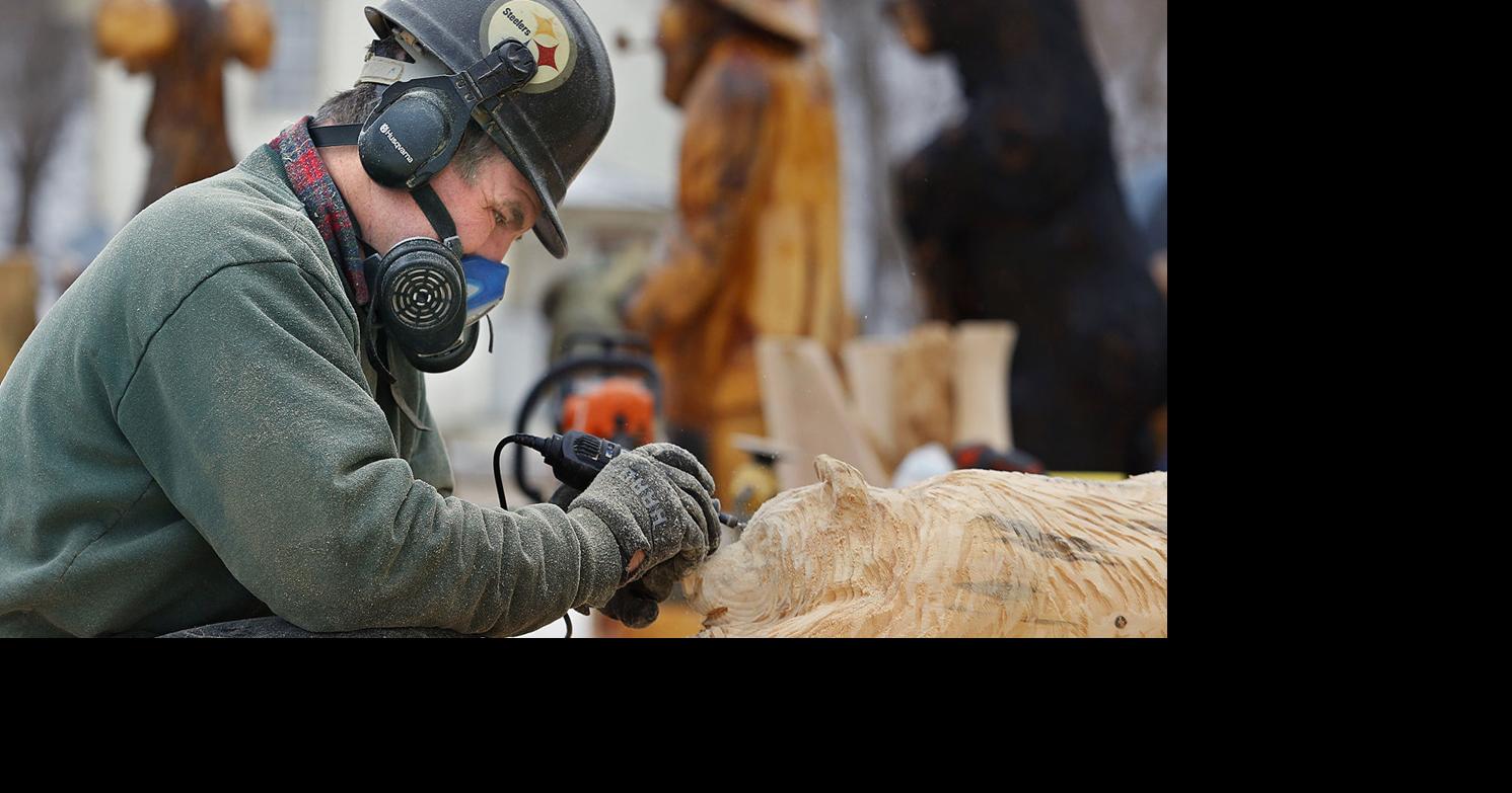 Wildlife wood artist carves niche in Colton, News