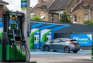 Car-charging investment soars, driven by EV growth.