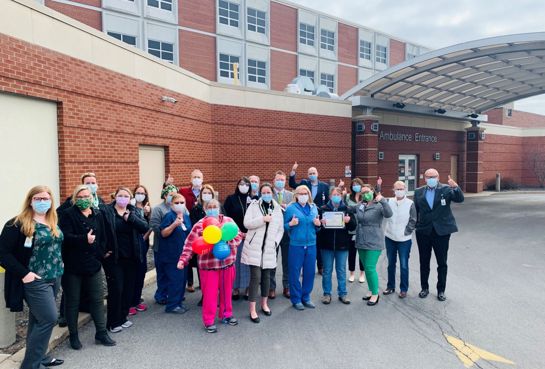 Oswego Health staff recognized for going above and beyond throughout pandemic - Vimarsana News