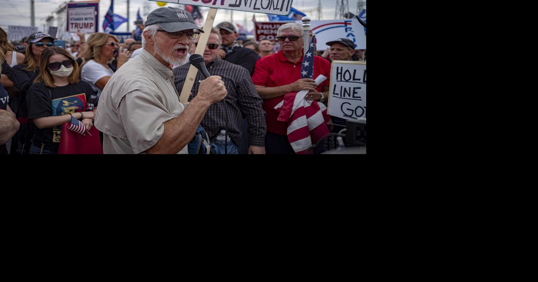 Leonard Pitts Jr. Everybody plays the fool Columns