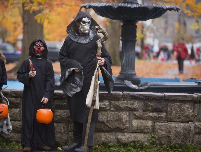 Kids show off costumes at Halloween events News