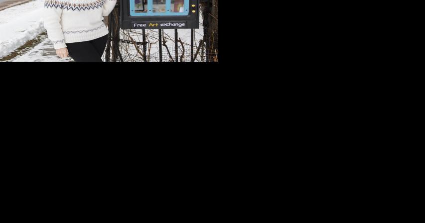 Croghan resident opens Tiny Art Gallery for creative exchanges - Vimarsana News