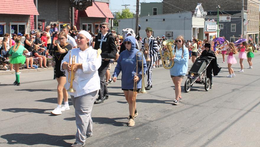 ‘Spooky’ Labor Day parade entertains crowd on Heuvelton’s State Street