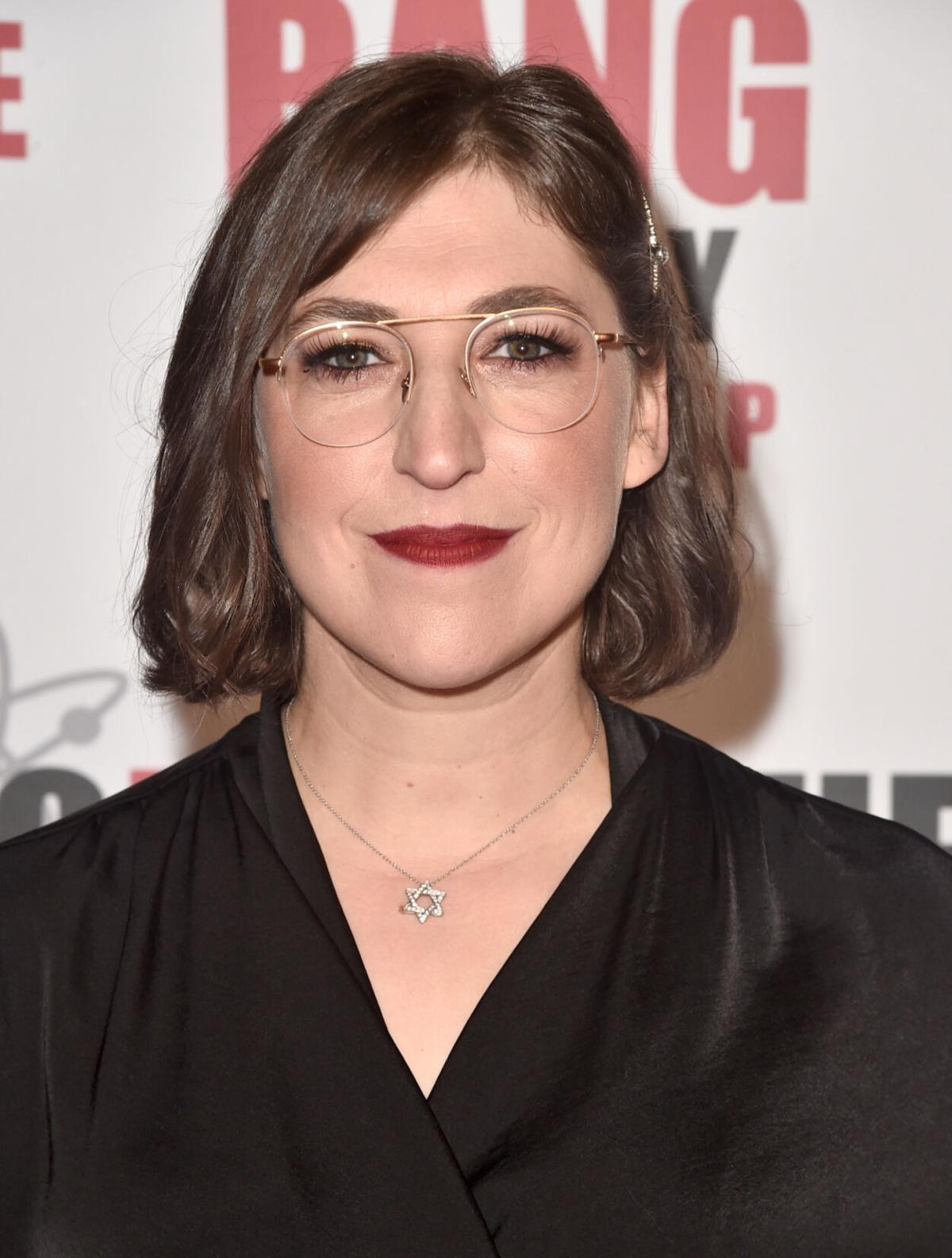 Mike Richards and Mayim Bialik to host 'Jeopardy' | Arts ...