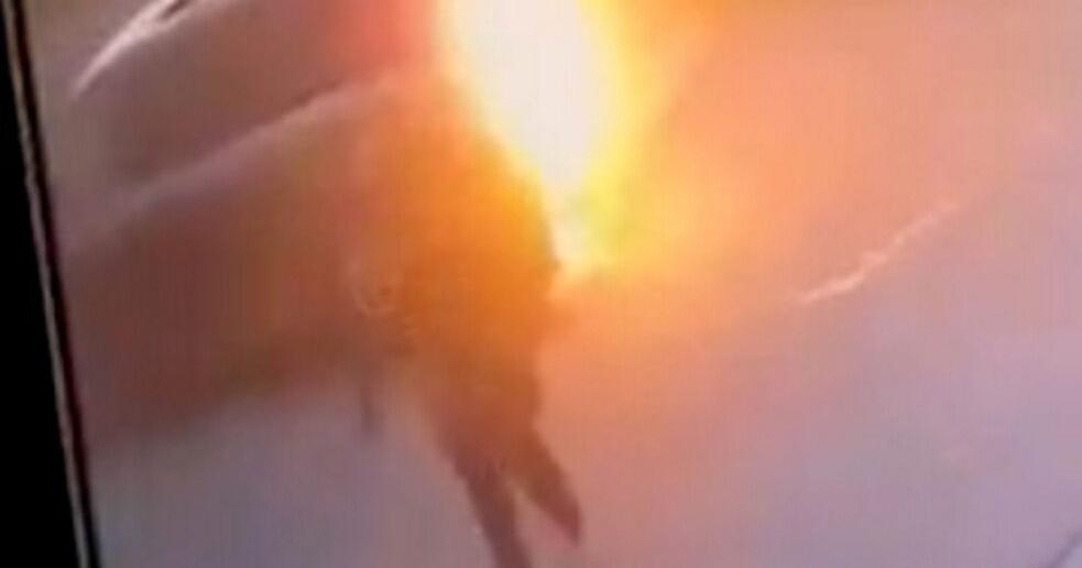 Man allegedly sets van on fire with woman inside in Dexter - Vimarsana News